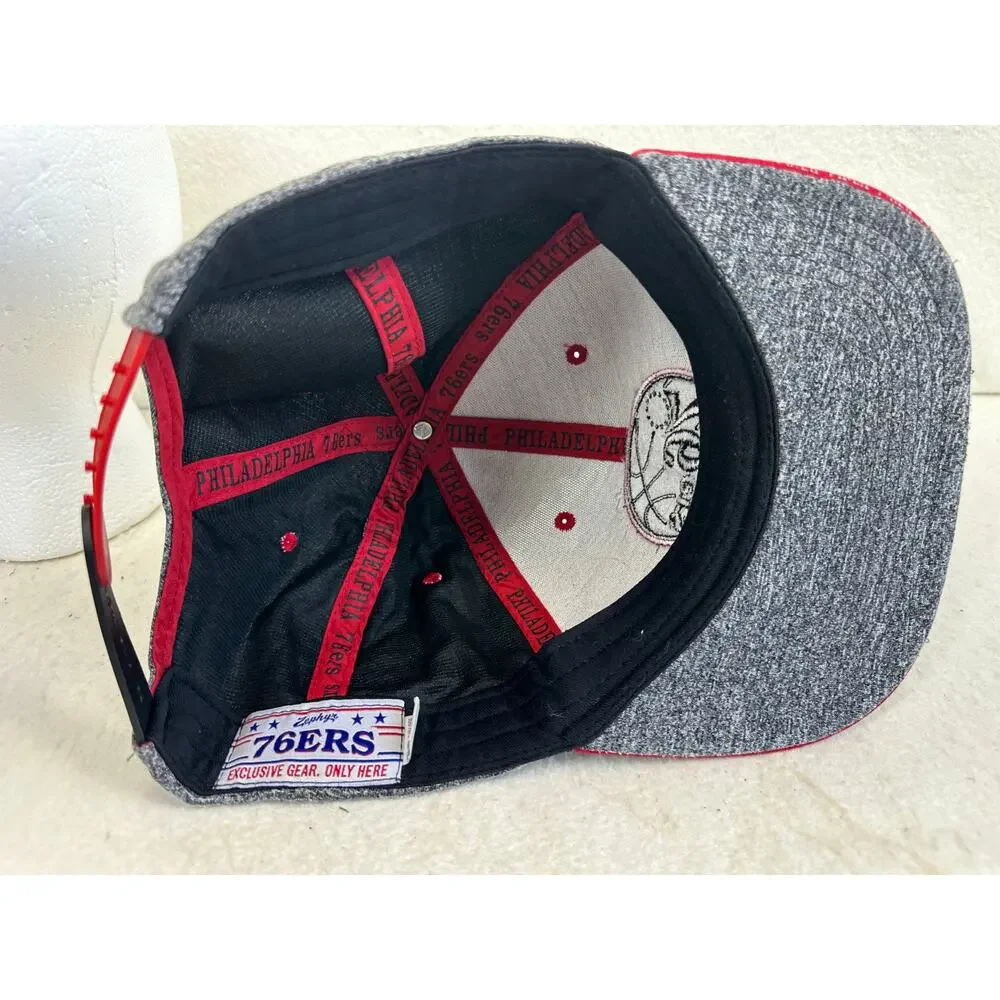 Zephyr Philadelphia 76ers Snapback Hat OS Gray, Red & Black Sportswear Philly